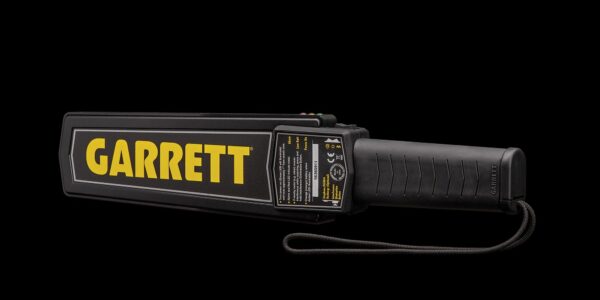 hand-held metal detector in kenya - Image 2